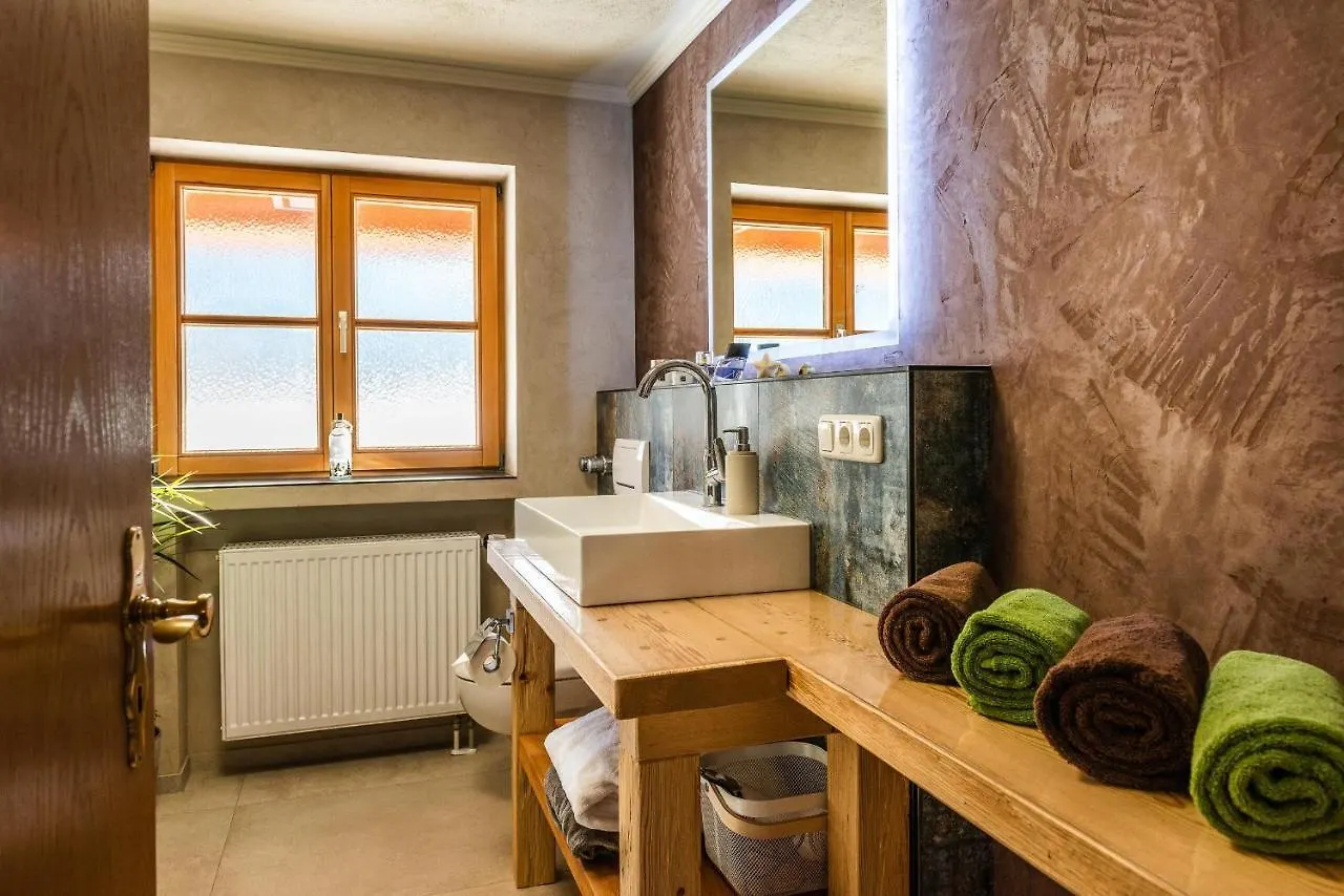 Apartment Landhaus Geierstanger Wallgau